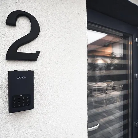 Onyx Studios By Ben Apartments Near City Center Sibiu Exterior photo