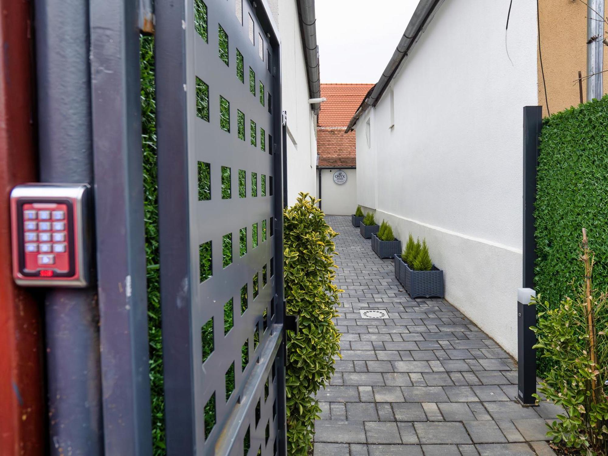 Appartement Onyx By Ben Near Center Sibiu